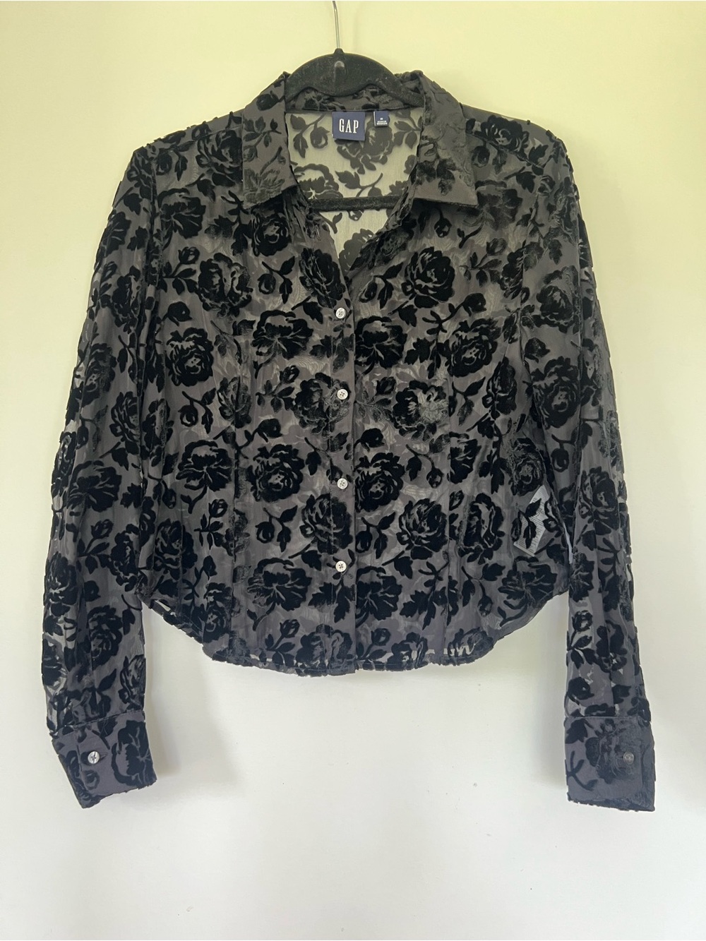 GAP Black Floral Burnout Button-Front Shirt Jacket